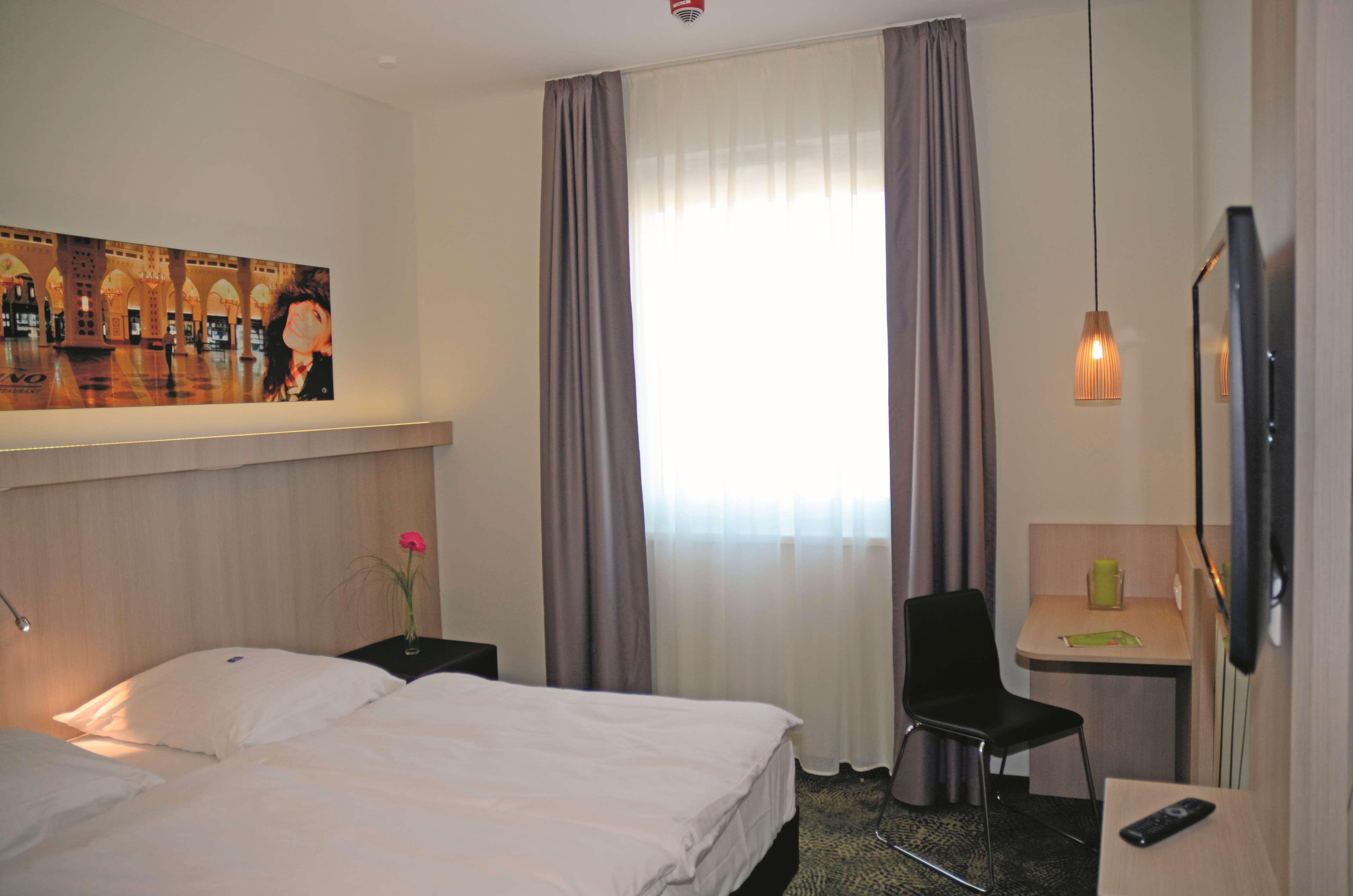 Best Western Hotel 바트라페나우 외부 사진